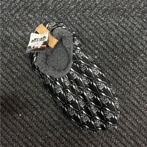 Star Wars Black and Tan Fuzzy Slippers